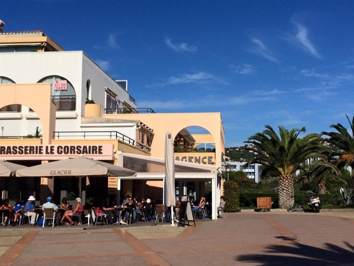 Charmant 2 Pieces Avec Mezzanine, Parking, A 300M De La Plage Et Commerces - Fr-1-338-502 Σετ Εξωτερικό φωτογραφία